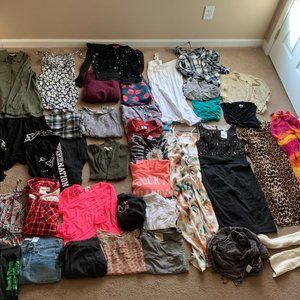 Bundle of Many Clothes!